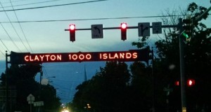 Clayton 1000 Islands Sign new neon 3jpg
